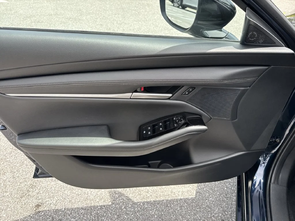 New 2026 Crystal Blue Mazda 2.5 S Select Sport image 38