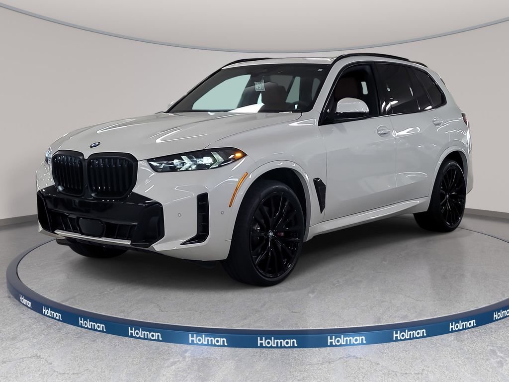 New 2026 Mineral White Metallic BMW sDrive40i image 1