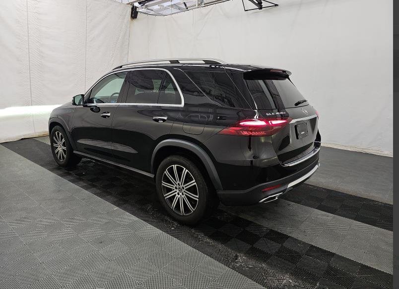 Used 2024 Black Mercedes-Benz GLE 450e Plug-In Hybrid image 9