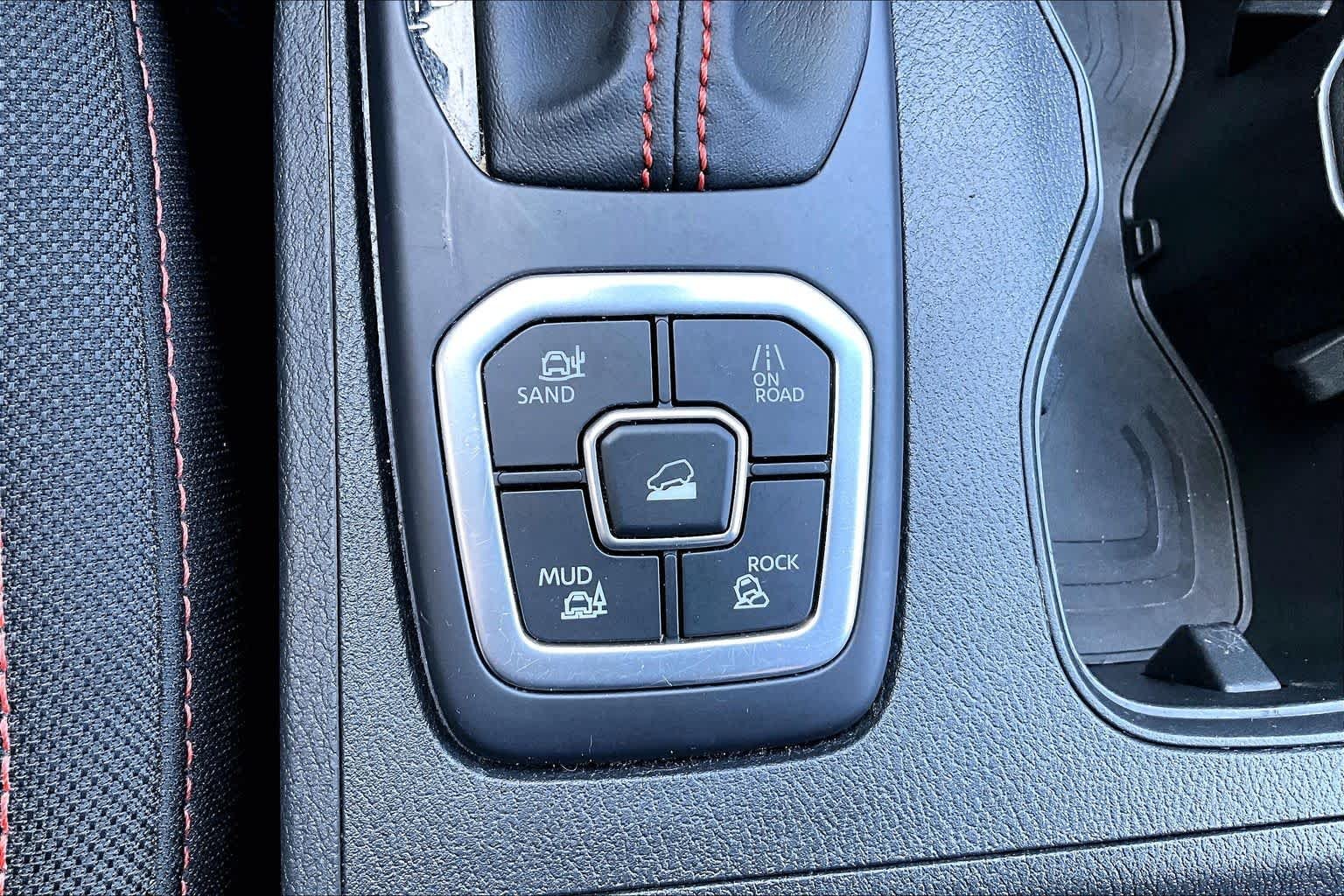 Used 2026 Glacier White Nissan PRO-4X image 34