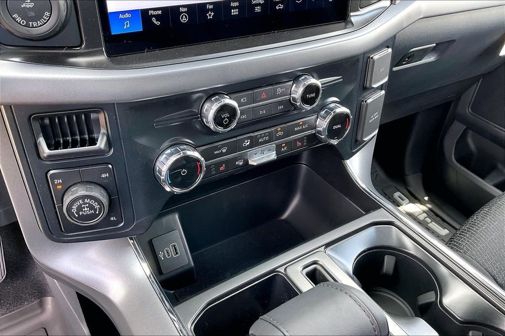 New 2026 Avalanche Ford XLT image 14
