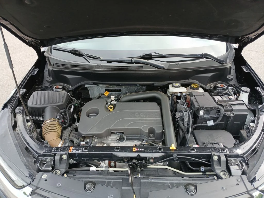 Used 2023 Black Chevrolet LT image 31