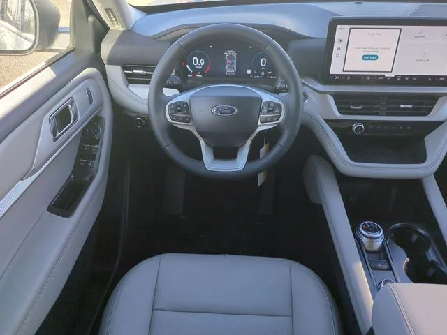 2026 Ford Explorer Active - Photo 16