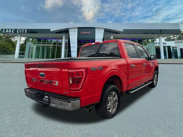 Used 2023 Red Ford XLT image 3
