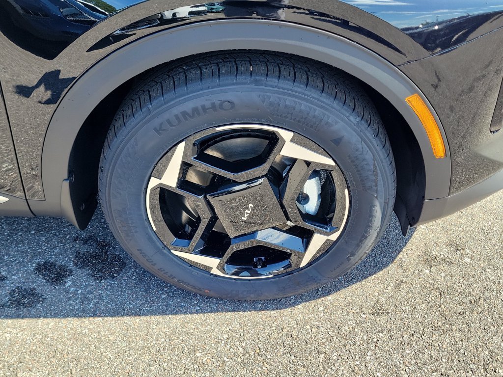New 2026 Ebony Black Kia EX image 41