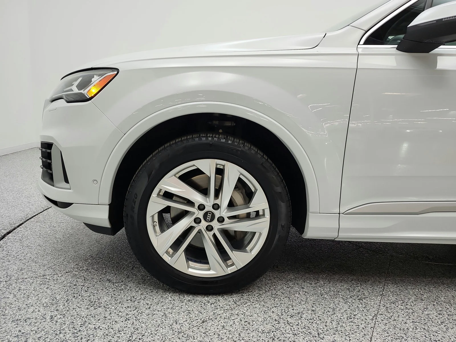 Used 2023 Glacier White Metallic Audi Premium Plus 55 TFSI quattro image 30