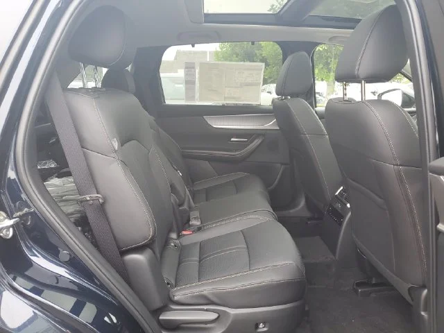 2026 Mazda CX-90 Premium Package - Photo 15