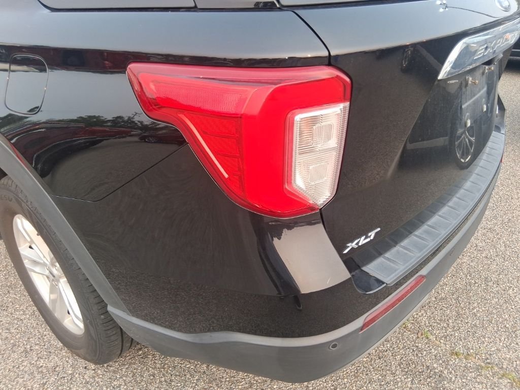 Used 2022 Black Ford XLT image 13