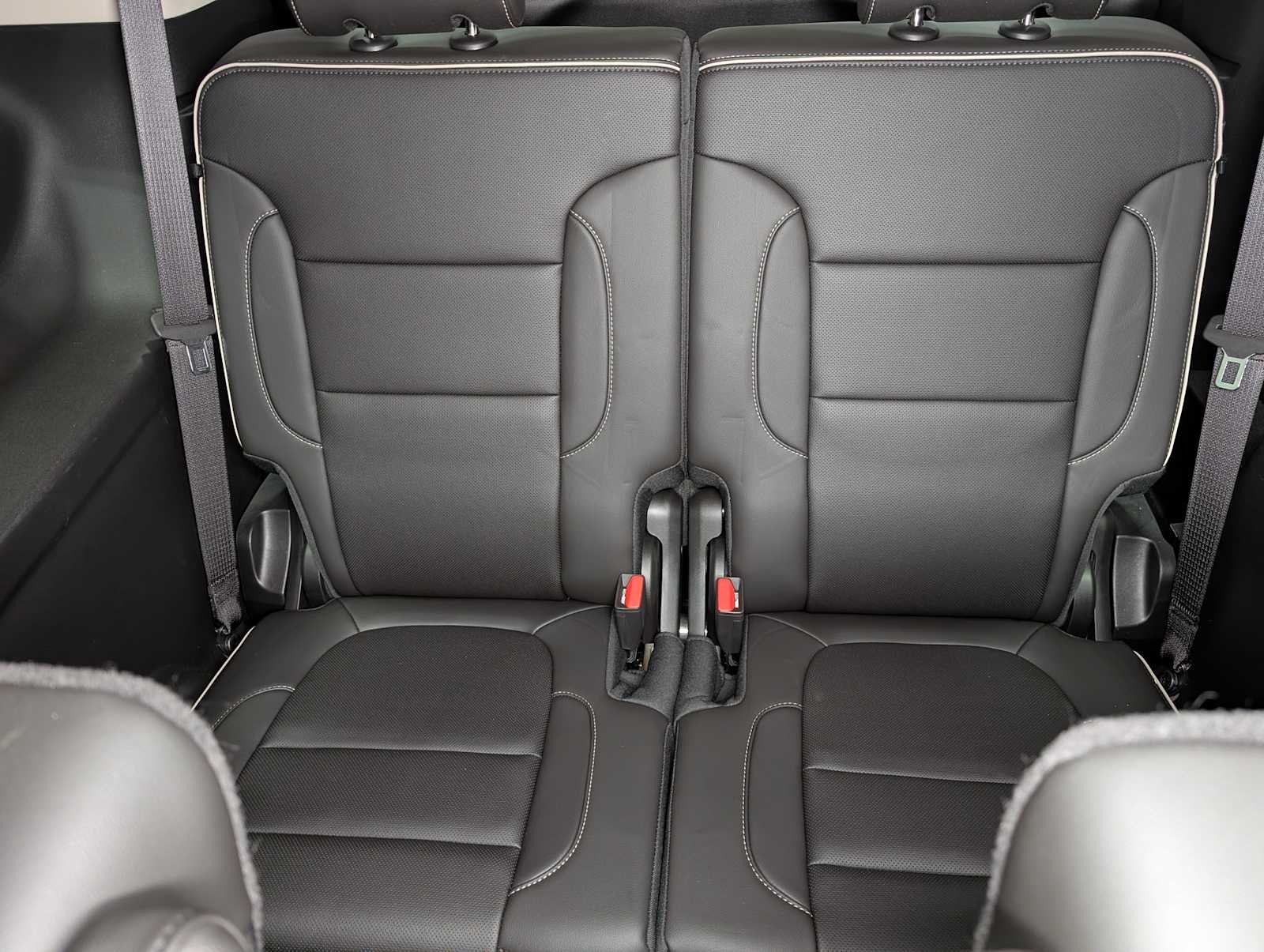 Used 2023 Volcanic Red Tintcoat GMC Denali image 18