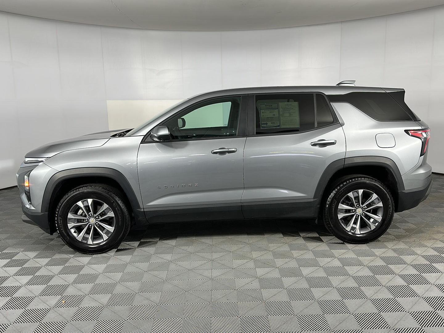 Used 2025 Sterling Gray Metallic Chevrolet AWD LT image 5