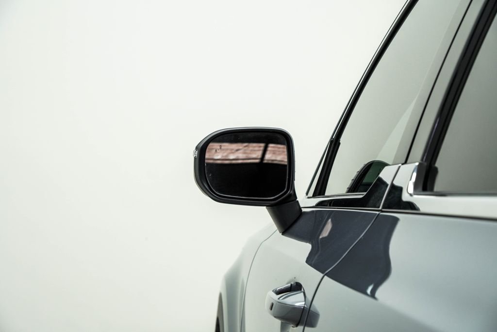 Used 2022 Silver Kia EX image 15