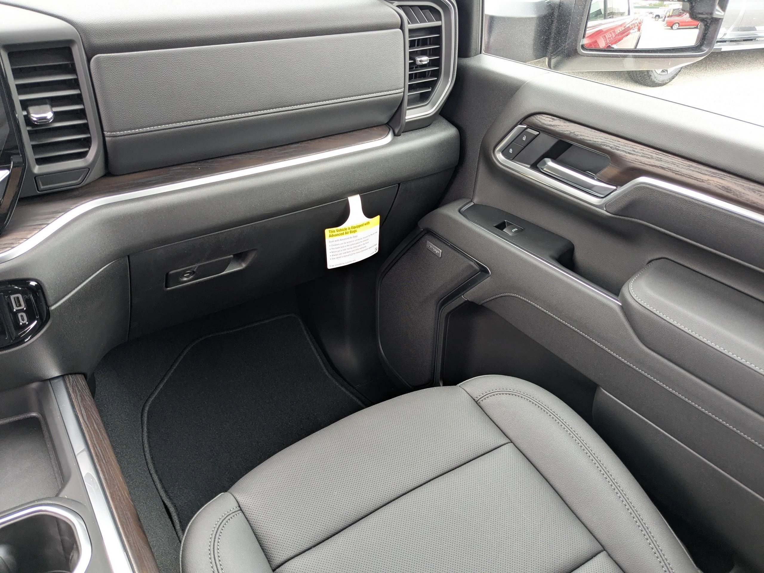 2026 GMC Sierra 2500HD SLT - Photo 17