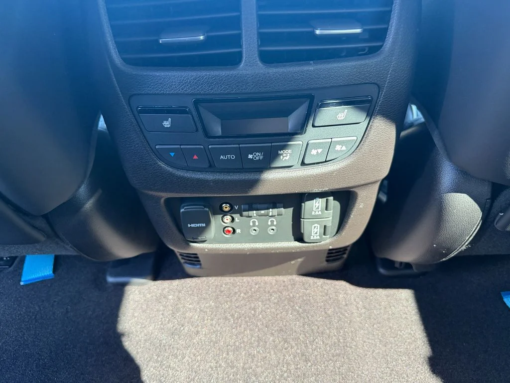 Used 2019 Majestic Black Pearl Acura 3.5L Advance Pkg w/Entertainment Pkg image 26