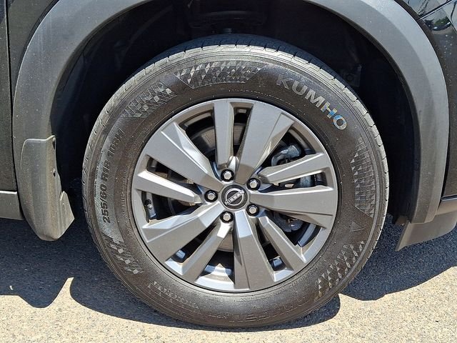 Used 2024 Black Nissan S image 6