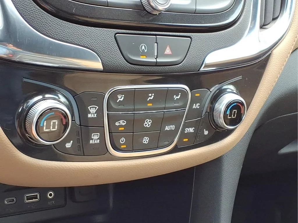 Used 2023 SUMMIT WHITE Chevrolet Premier image 7