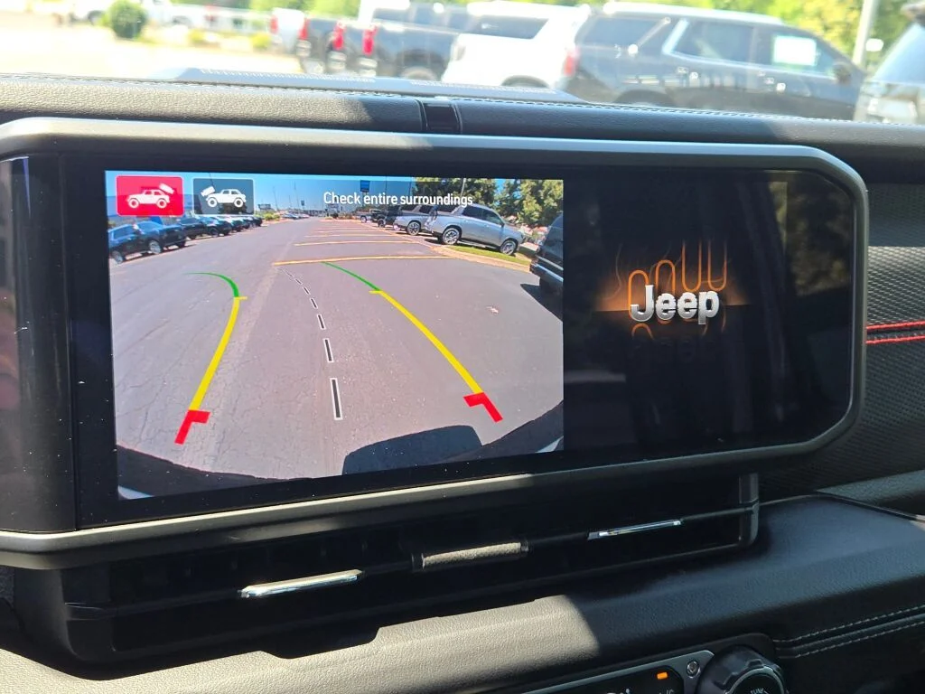 Used 2024 Gray Jeep Rubicon image 22