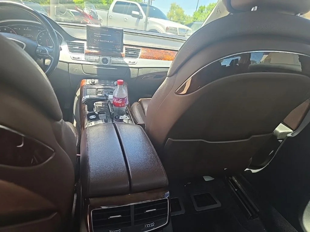 Used 2014  Audi 4.0T image 13