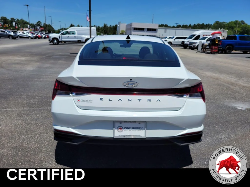 Used 2023 Gray Hyundai SEL image 4