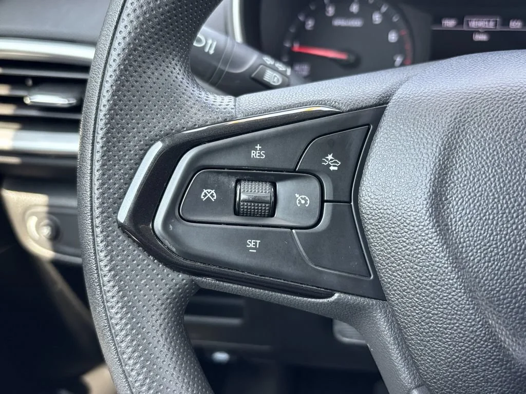 Used 2021 SATIN STEEL METALLIC Chevrolet LS image 28