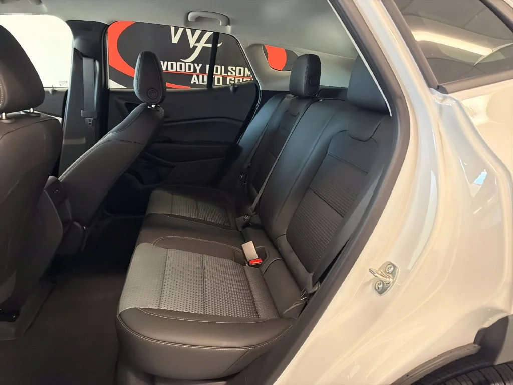 New 2026 Summit White Chevrolet LT image 9