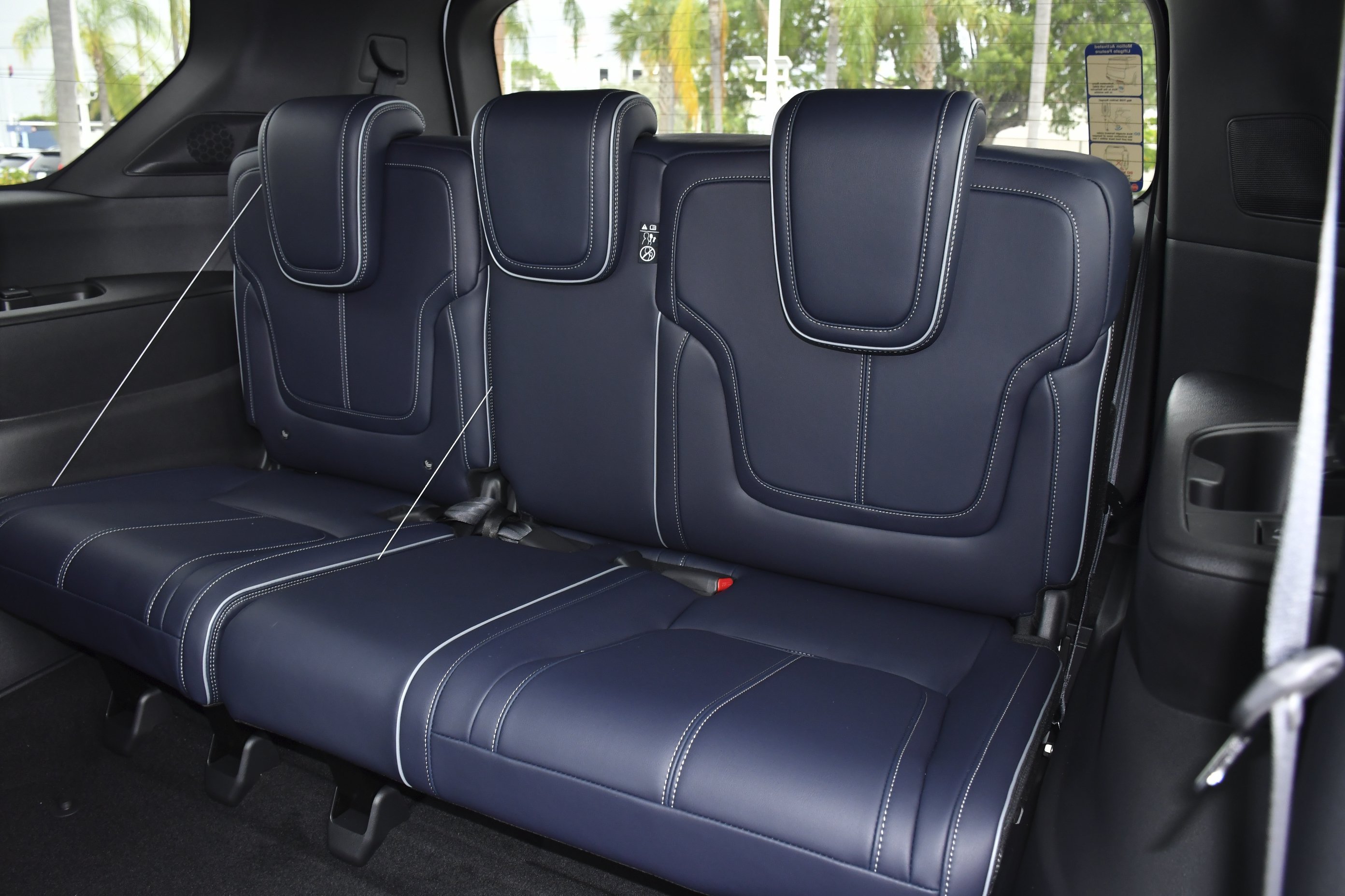 New 2026 RADIANT WHITE INFINITI Sport 4WD image 29