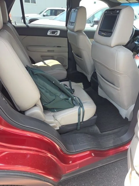 Used 2015 Red Ford Limited image 16