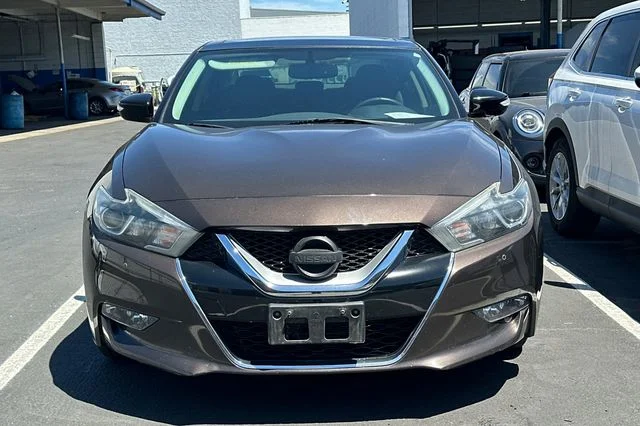 Used 2017 Bronze Nissan 3.5 SL image 3