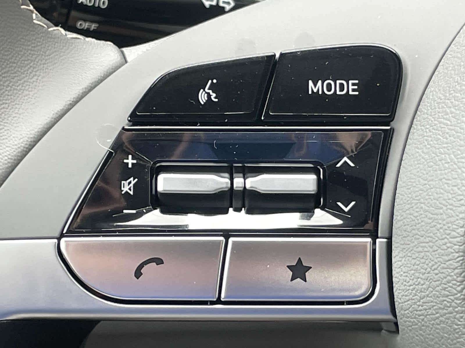 New 2026 Serenity White Hyundai SEL Sport Premium image 27