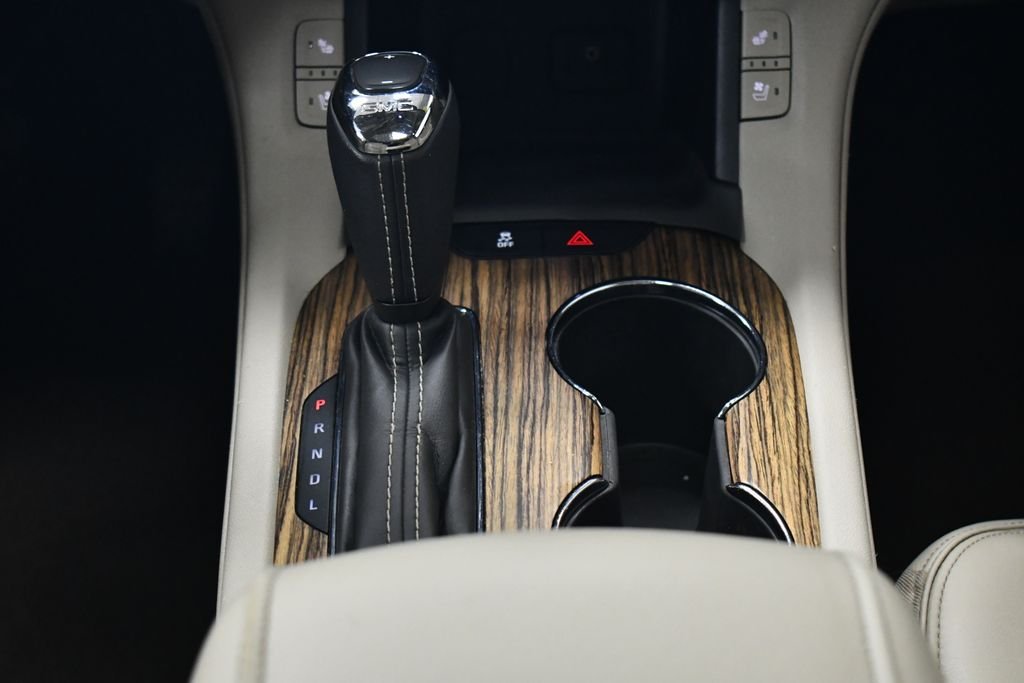 Used 2019 Pepperdust Metallic GMC Denali image 20