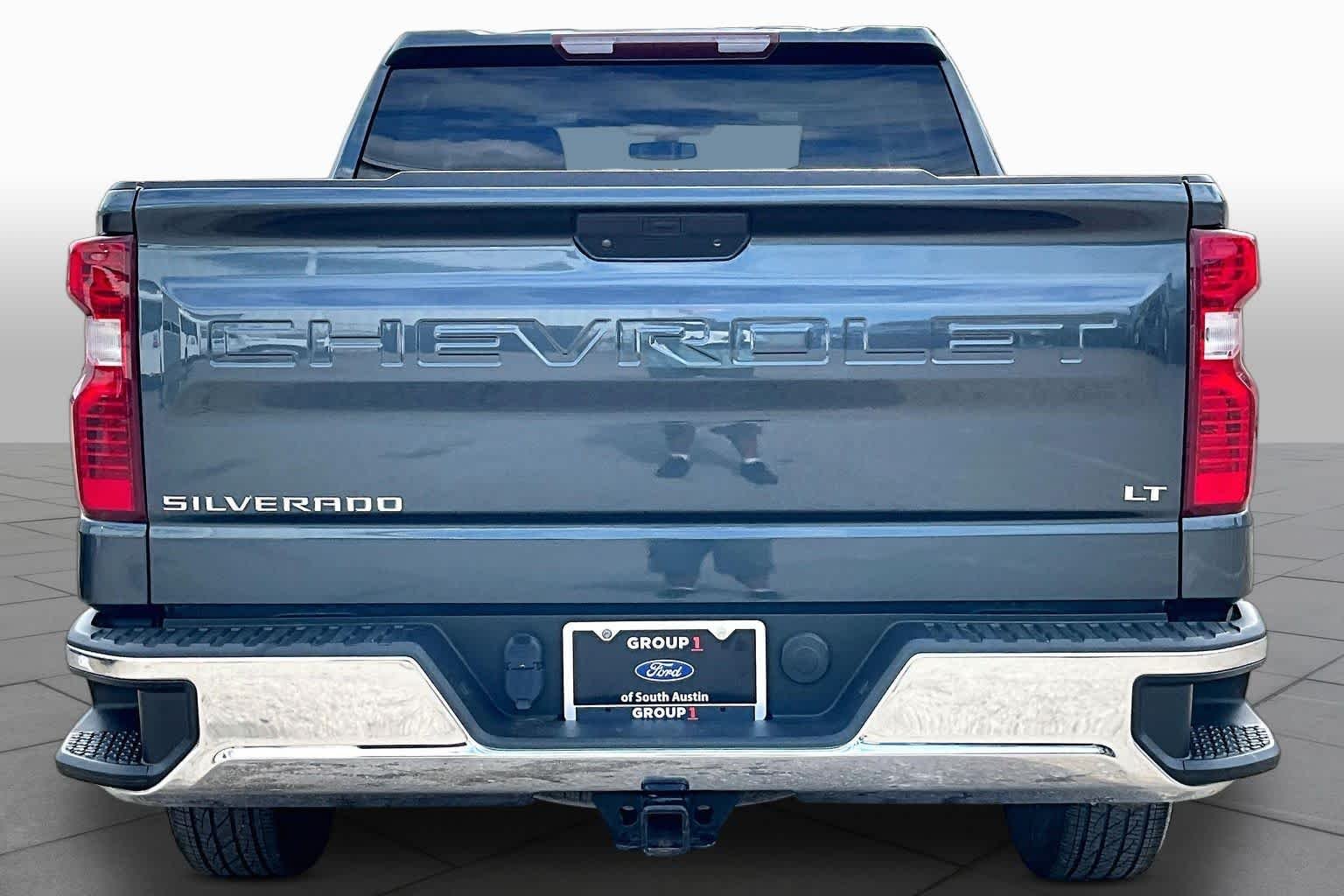 Used 2021 Shadow Gray Metallic Chevrolet LT image 5