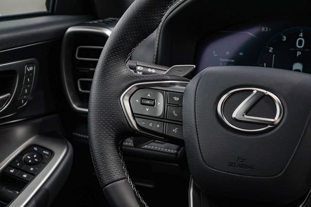 2026 Lexus IS 350 F SPORT - Photo 22