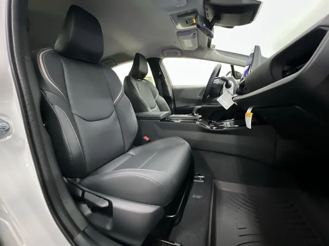 New 2026 Wind Chill Pearl <sup>1</sup> Toyota  XLE AWD image 26