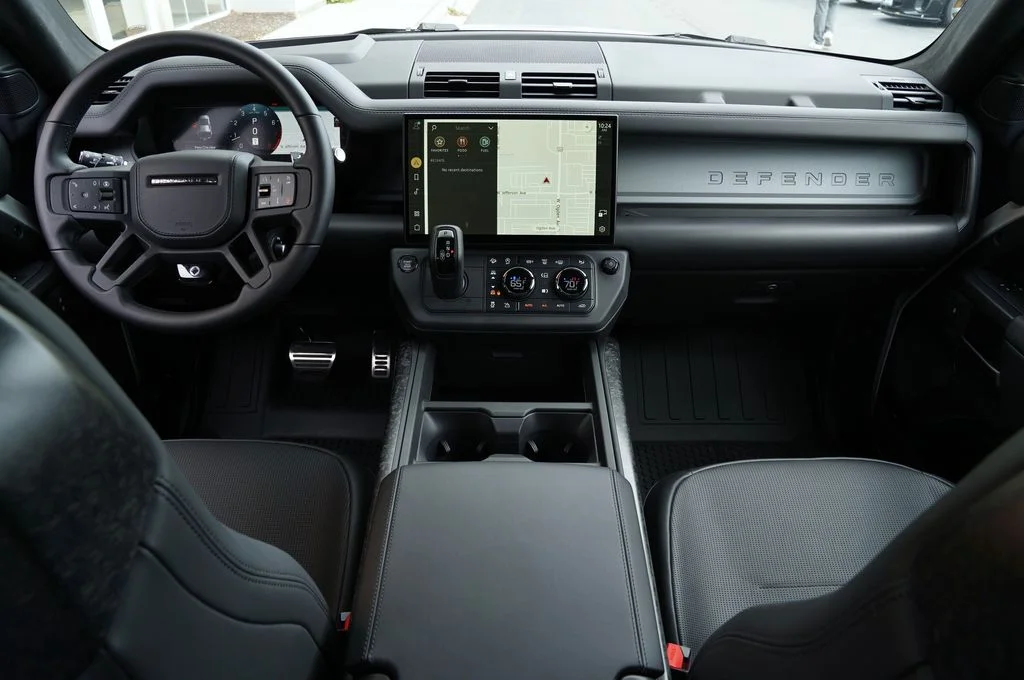 New 2026 Borasco Grey Land Rover OCTA image 11
