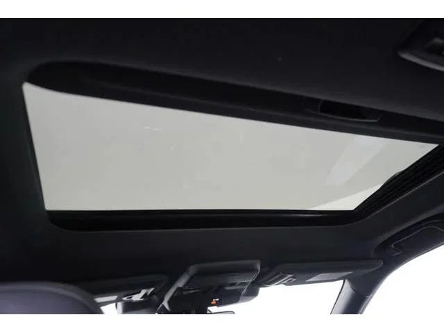 New 2026 CRYSTAL WHITE PEARL Subaru Wilderness image 17