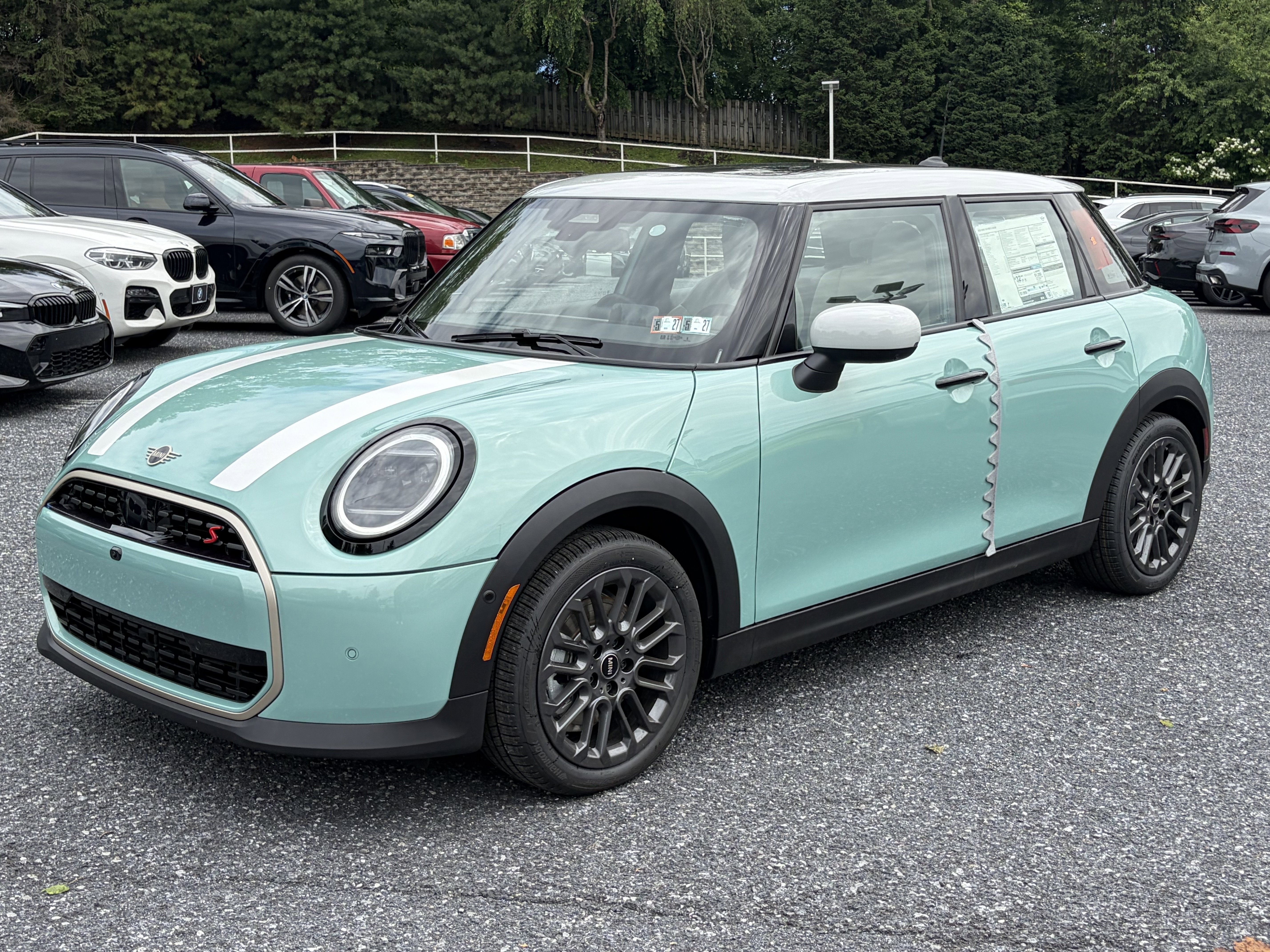 2026 MINI Hardtop Cooper S's photo