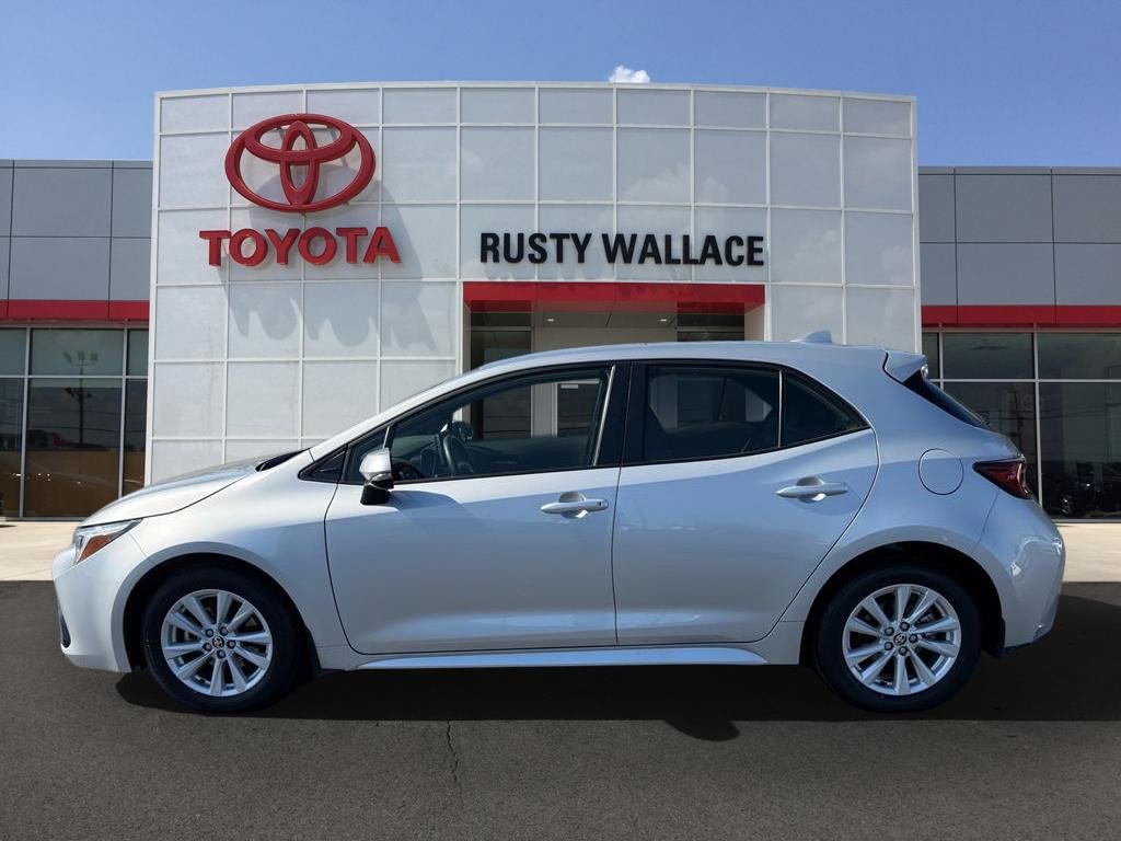 2024 Toyota Corolla Hatchback SE
