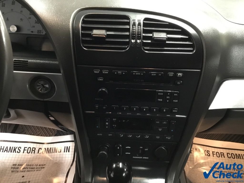 2002 Ford Thunderbird Deluxe - Photo 38