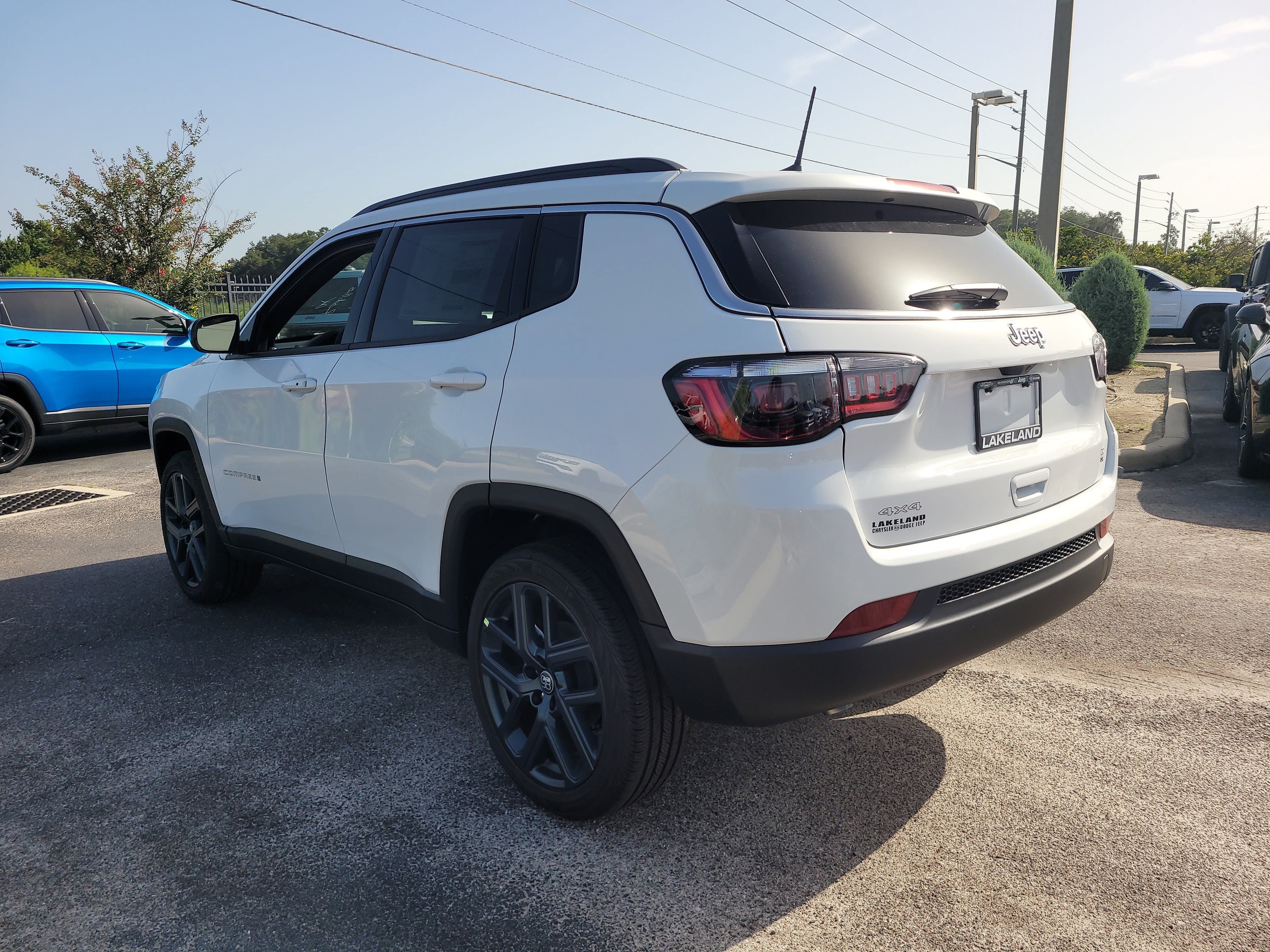 New 2026 Bright White Clear-Coat Exterior Paint Jeep 85th Anniversary image 8