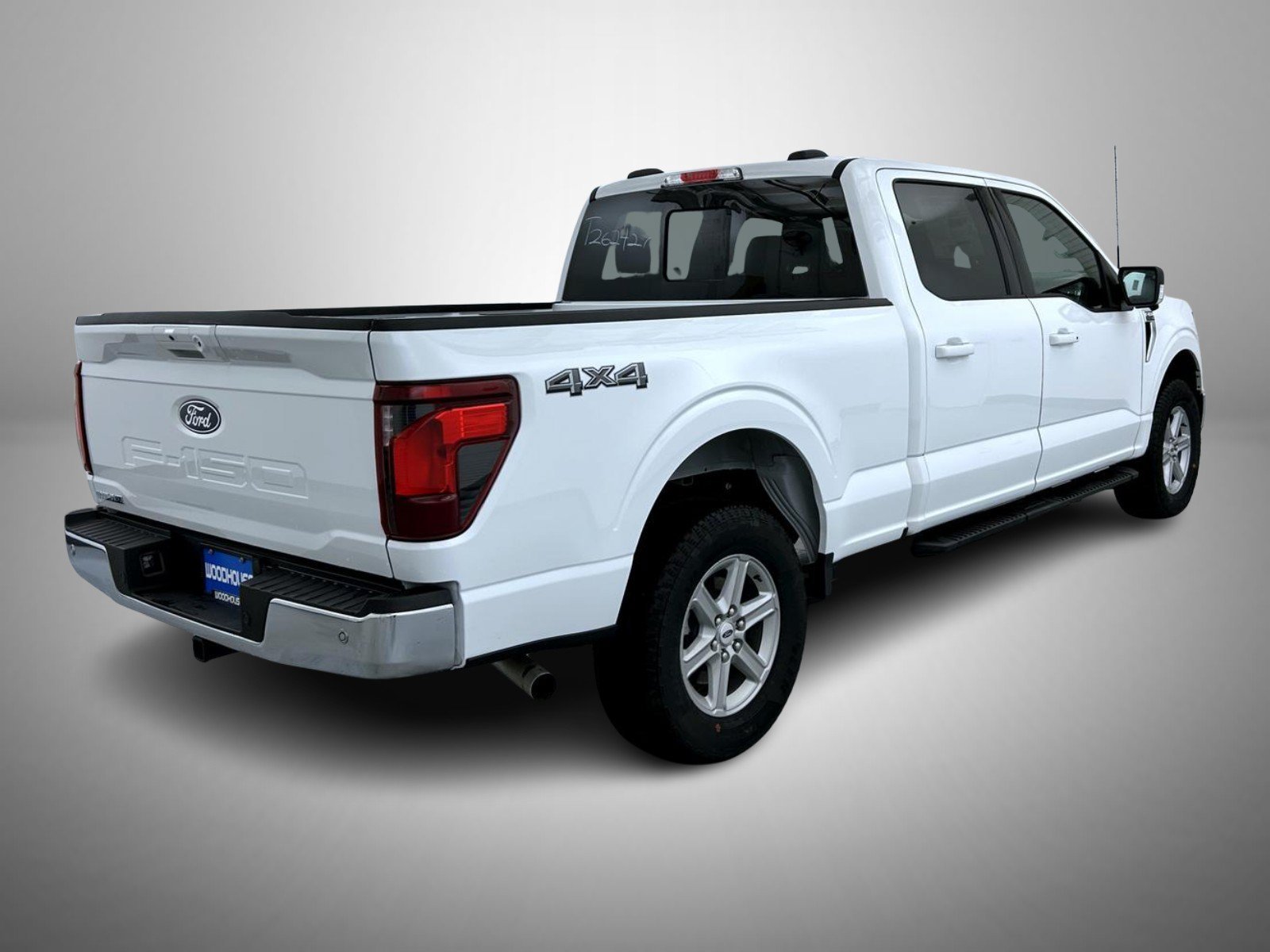 New 2026 Oxford White Ford XLT image 5