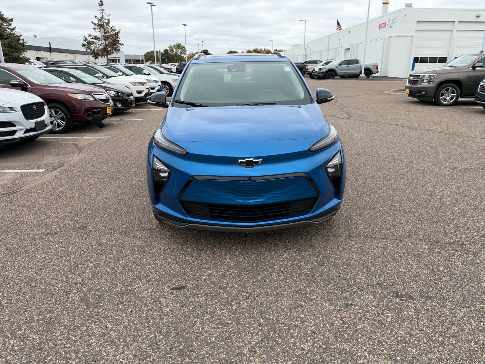 Used 2023 Chevrolet Bolt EUV Premier with VIN 1G1FZ6S05P4189708 for sale in Brooklyn Center, MN