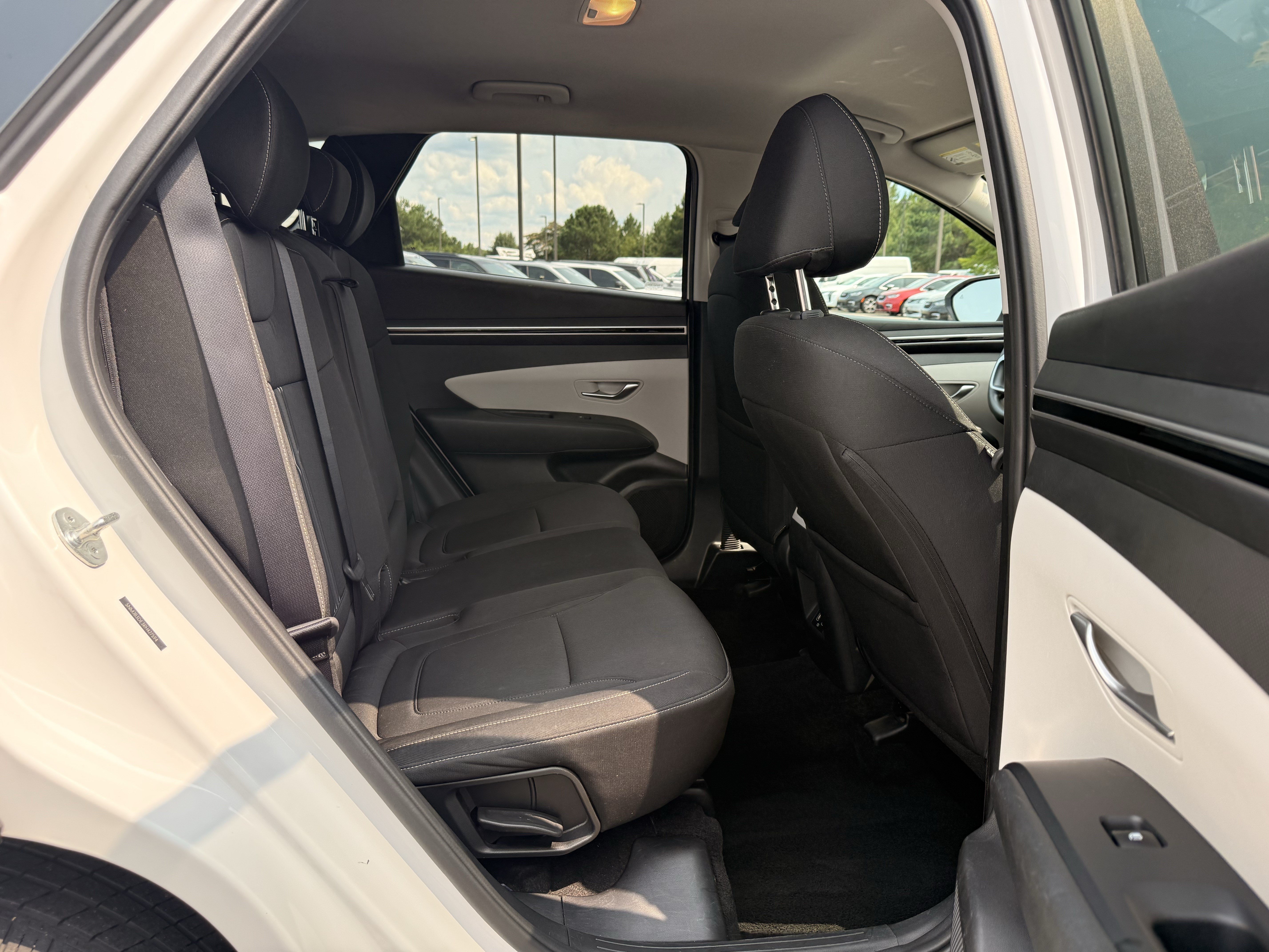 Used 2024 White Pearl Hyundai SEL image 19