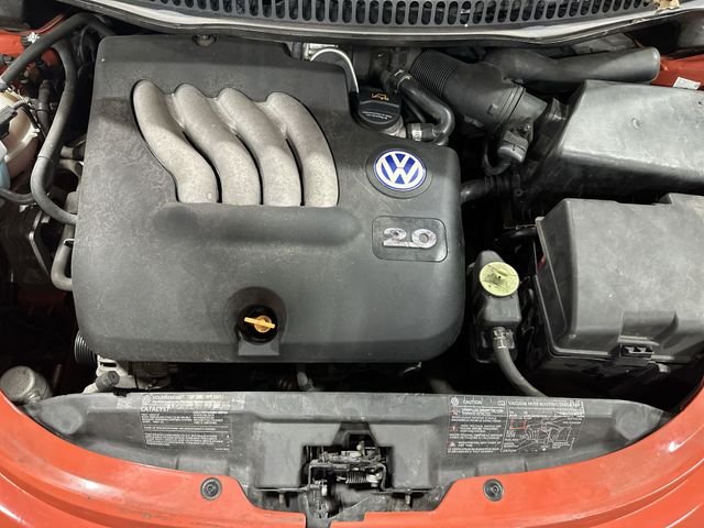 Used 2004  Volkswagen GLS image 22