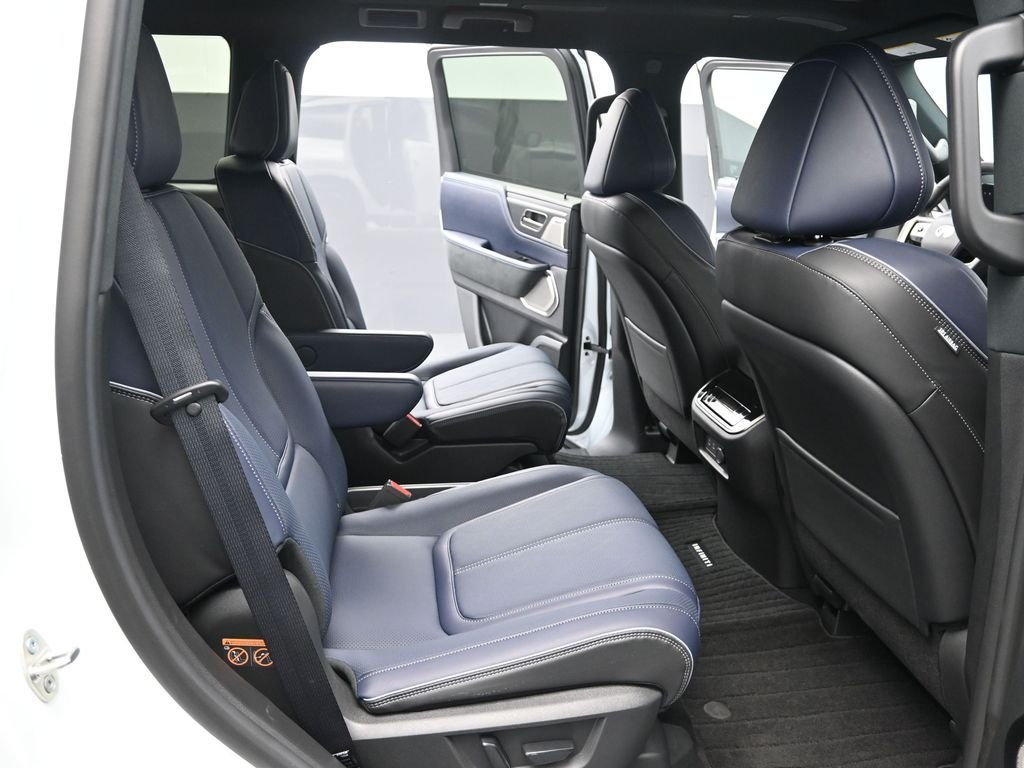 2026 INFINITI QX80 Sport - Photo 16