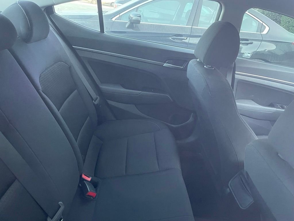 Used 2018 Quartz White Pearl Hyundai SEL image 12