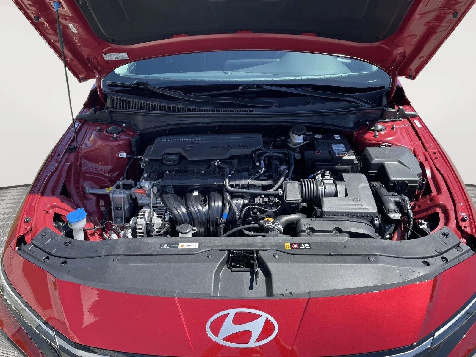 Used 2024 Ultimate Red Hyundai SEL image 9