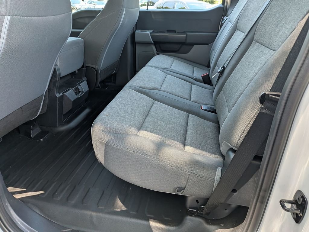 New 2026 Oxford White Ford XL image 25