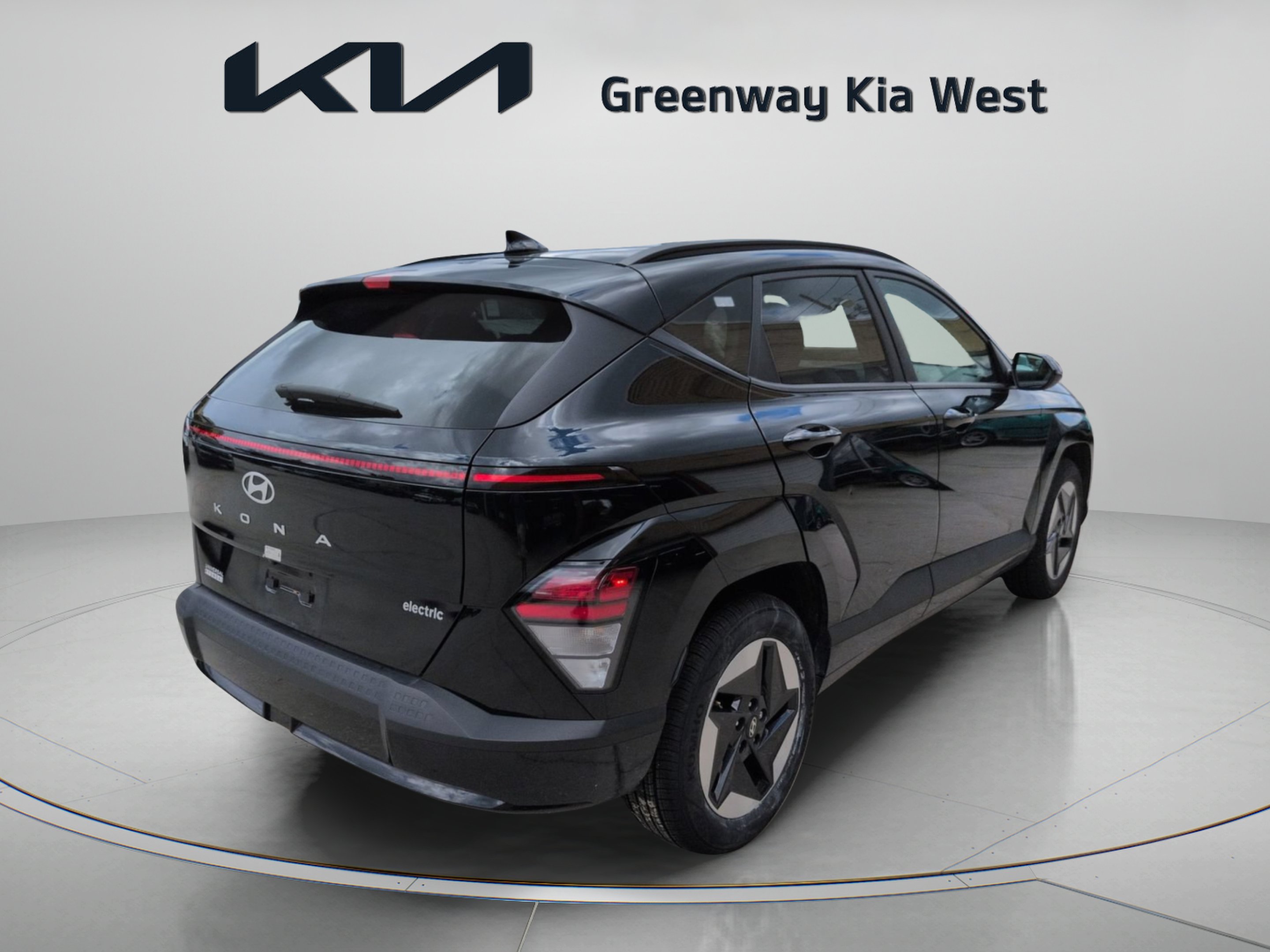 Used 2025 Abyss Black Pearl Hyundai SEL image 8