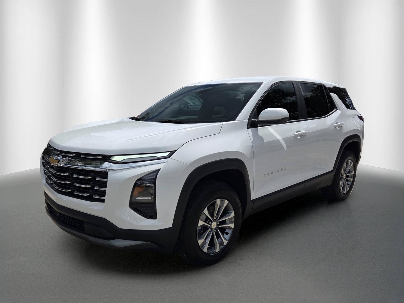 2027 Chevrolet Equinox LT - Photo 2