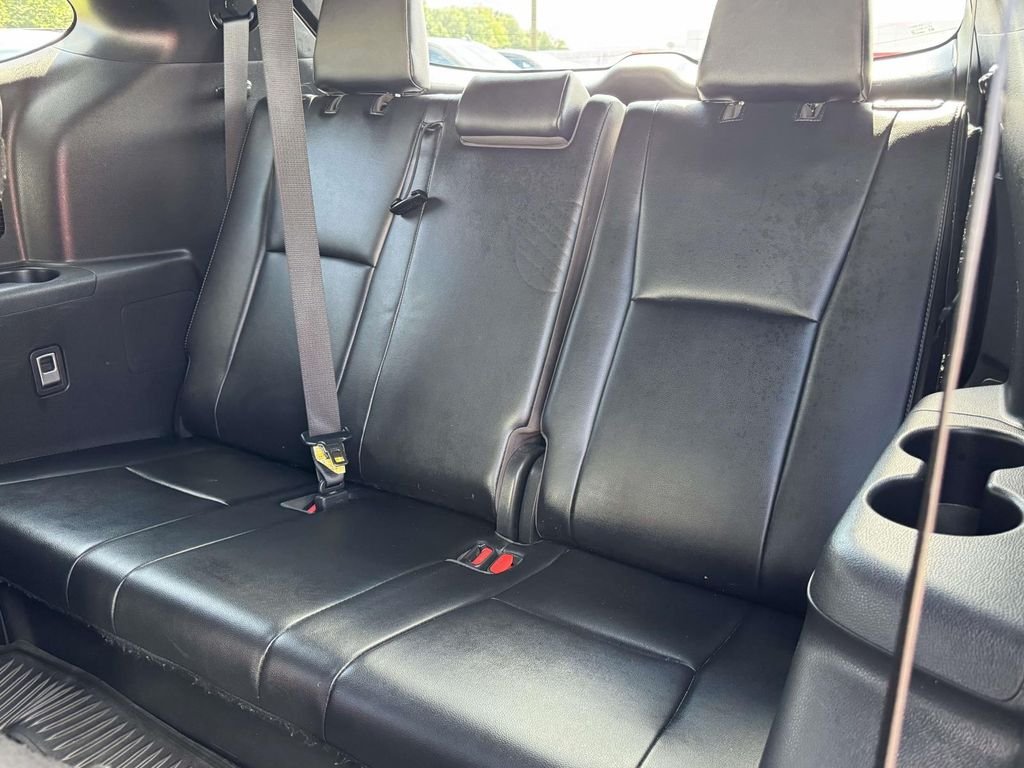 Used 2021 Silver Toyota XSE image 17