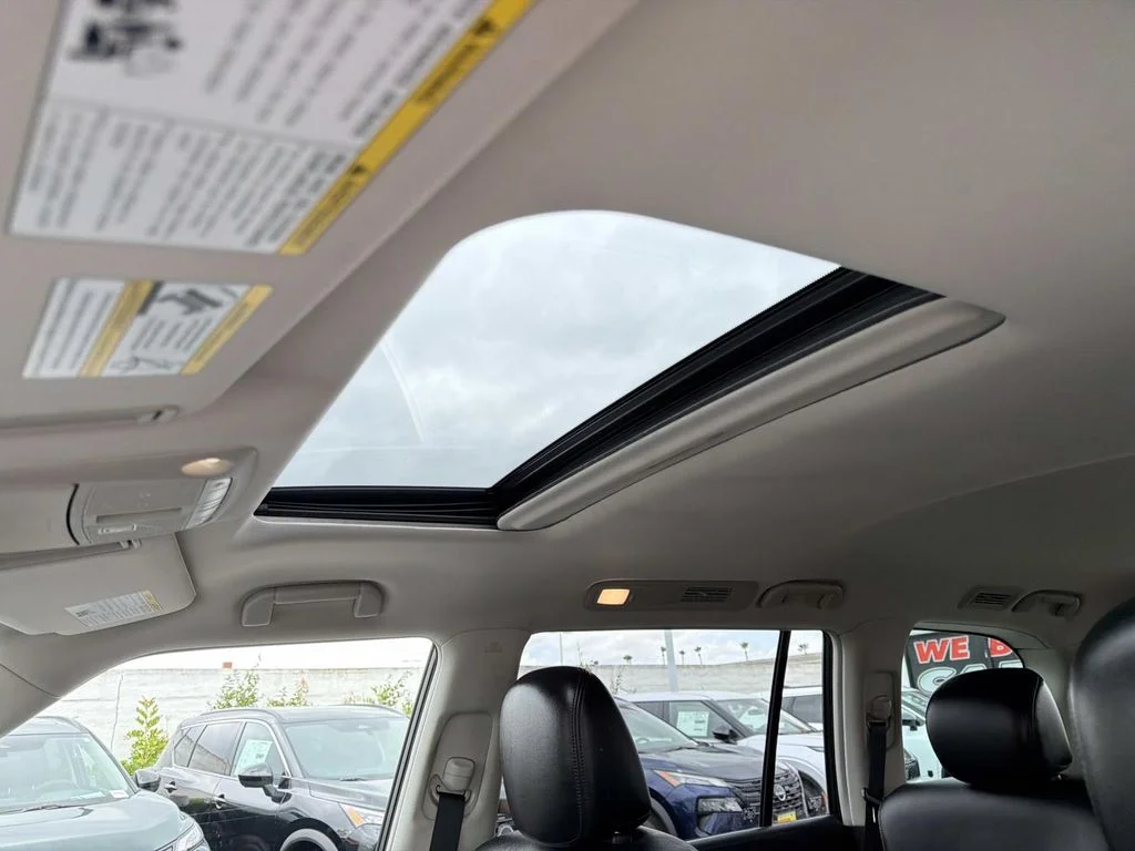 2023 Nissan Armada SL - Photo 8